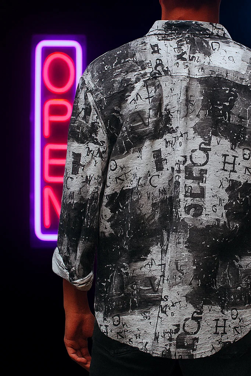 Shirt | Textured | Dark Monochrome | Heavy Fabric Plane |